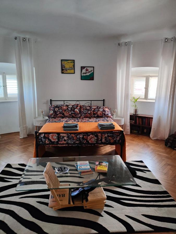 Volta 8 Rooms Triest Zewnętrze zdjęcie